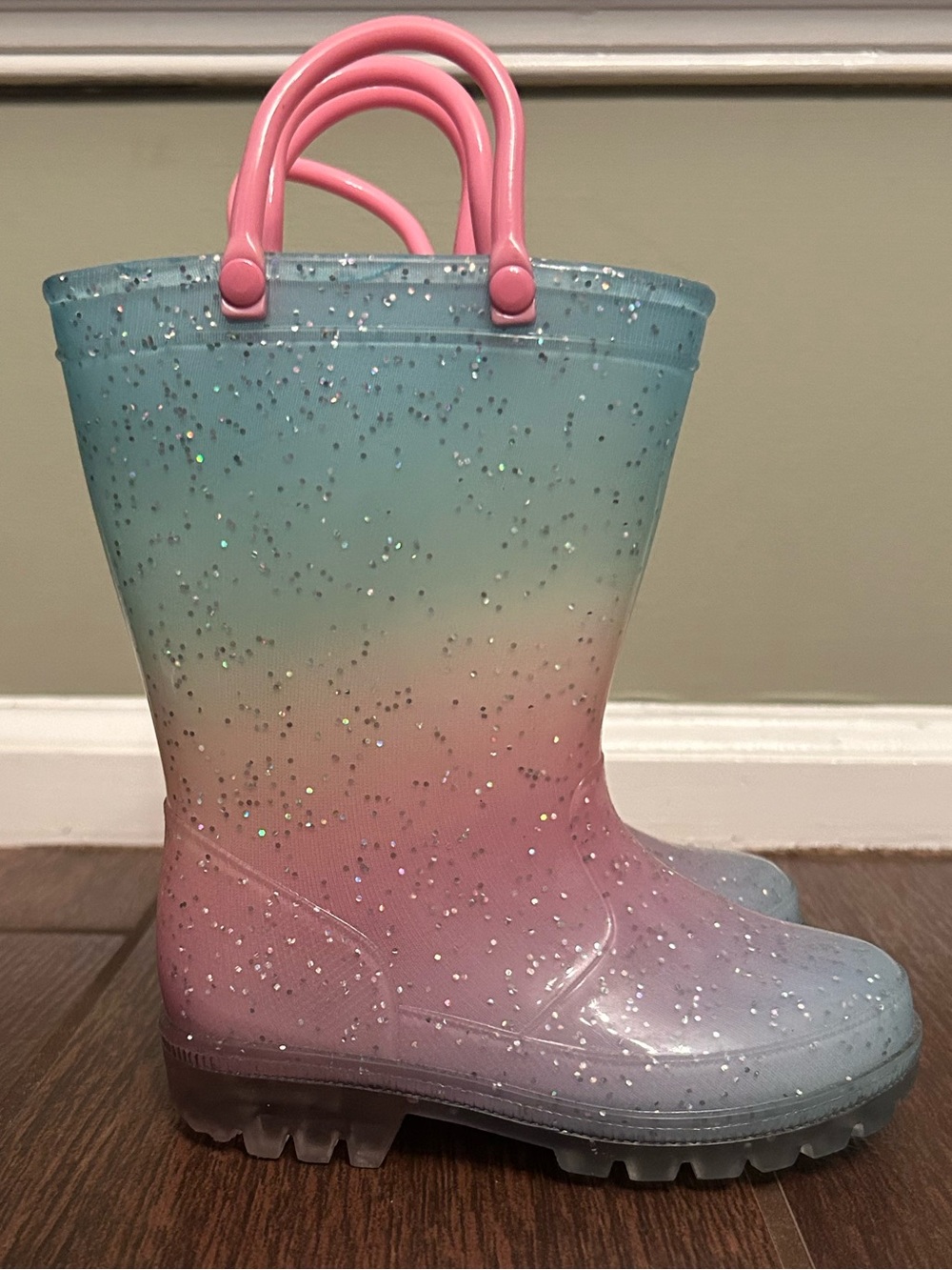Kids Light Up Ombre Glitter Rain Boots with Pink Handles